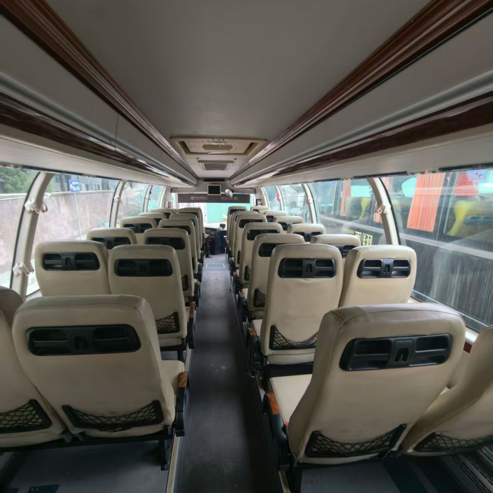 10m Used Youngman Diesel Bus