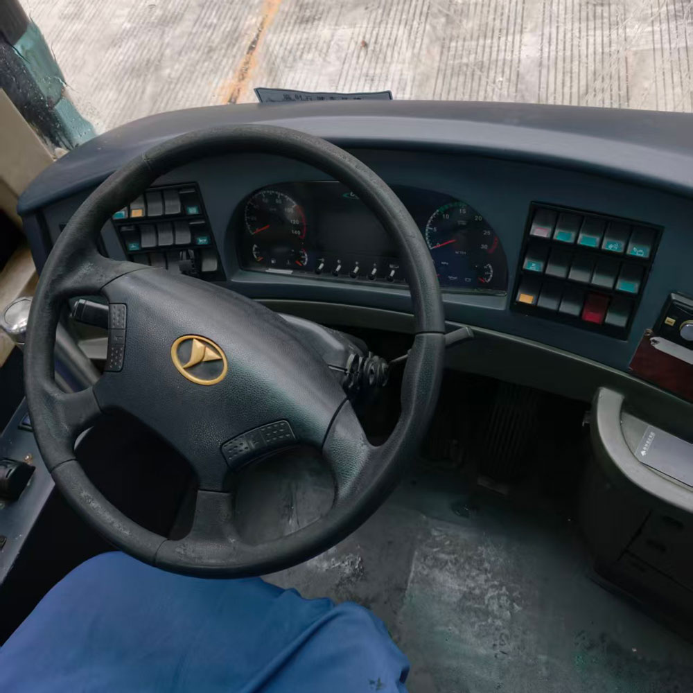 11m Used Youngman Diesel Bus