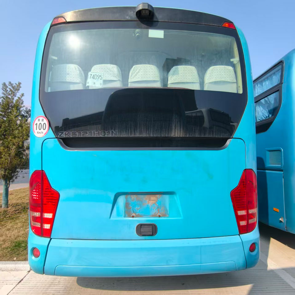 I-Yutong 65 Seats Diesel Esetshenziswa Ibhasi 1