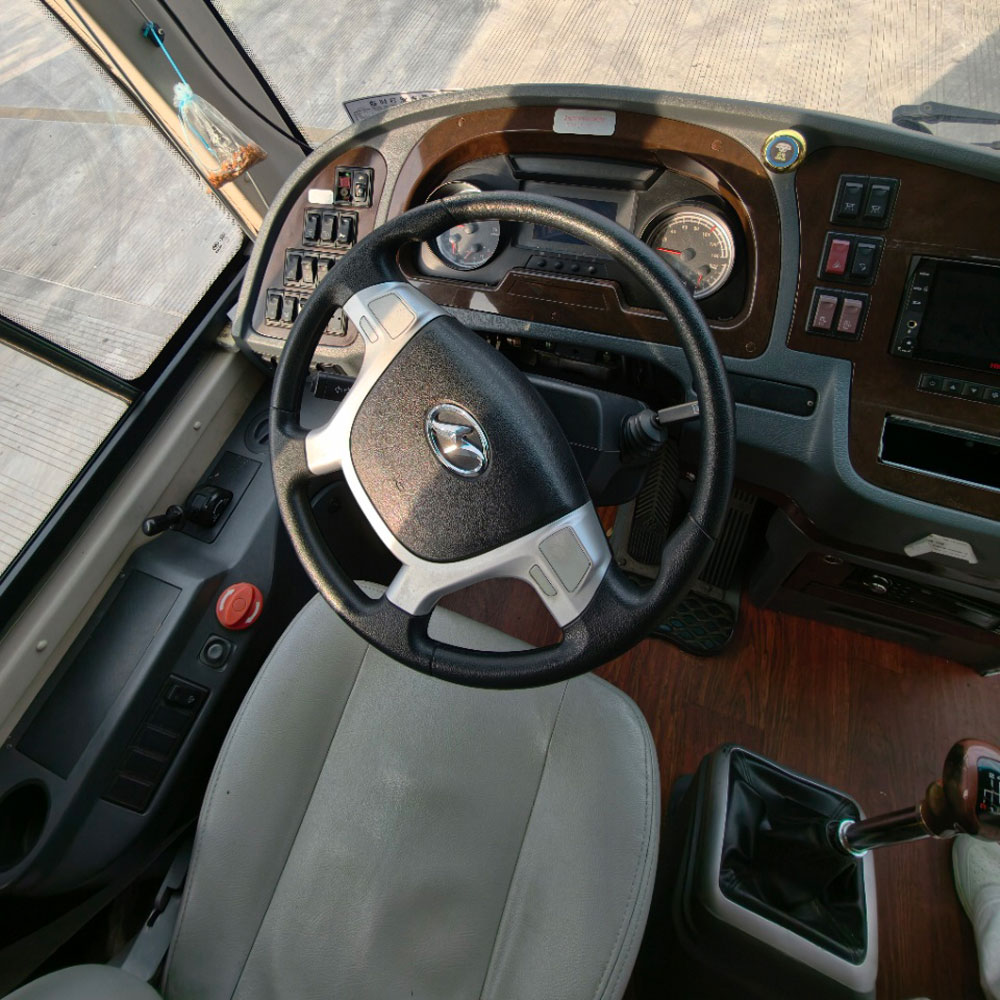 Hagrid 55 Izihlalo Diesel Second Hand Bus