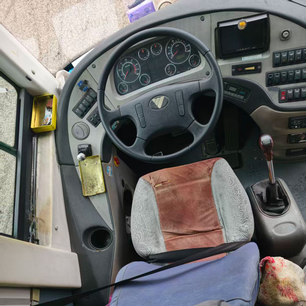 I-Foton 12m Ibhasi Elisetshenziswa Udizili