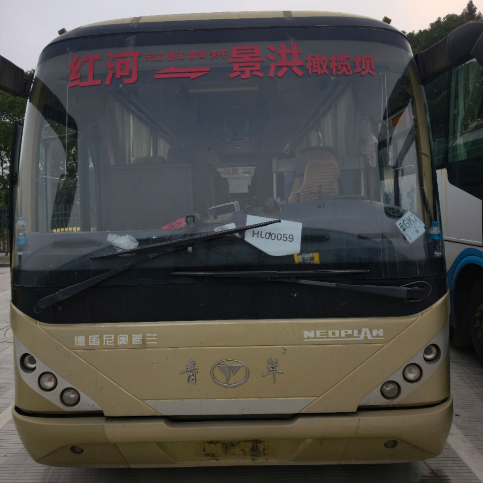 Neoplan 37 Izihlalo Diesel Esetshenziswa Ibhasi Neoplan 37 Izihlalo Diesel Esetshenziswa Ibhasi
