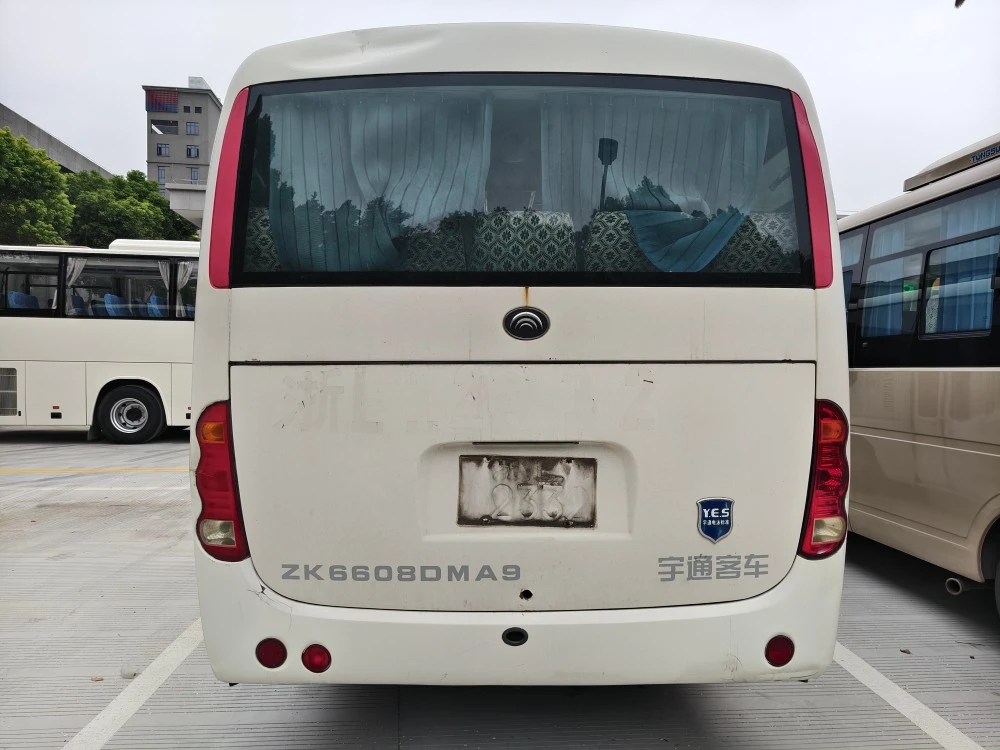 Yutong 6m wasebenzisa ibhasi ledizili